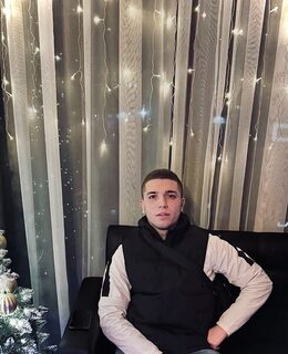 Денис