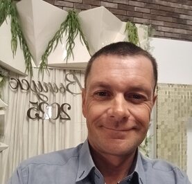 Колючий