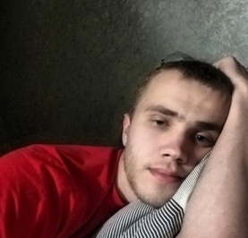 Артём